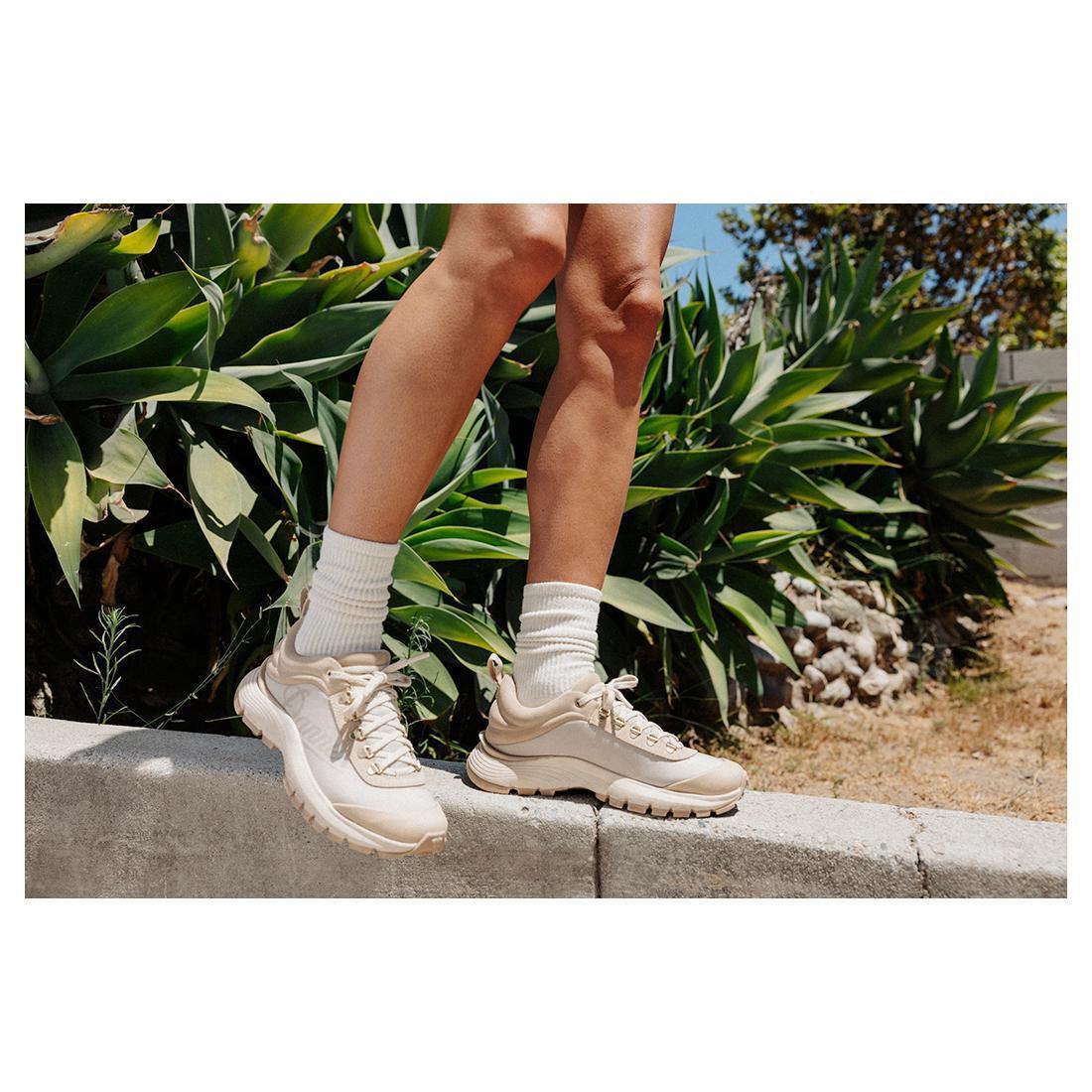 Trail Trainer Women's 3" Shoe Bleached Sand/Semolina