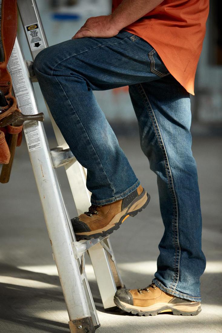 Ariat Endeavor 6 inch Carbon-Toe Waterproof Work Boot Dusted Brown Detail